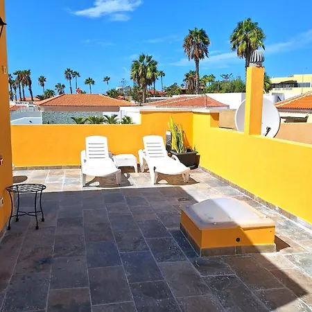 3 Bedroom Semi-detached House Callao Saljave Callao Salvaje