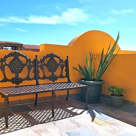 3 Bedroom Semi-detached House Callao Saljave *